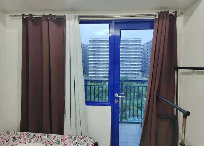 Sea Residences Yanah Staycation Apartment *